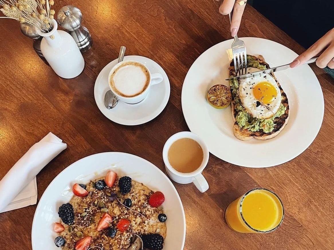 Oatmeal & egg toast for breakfast at The Rockaway Hotel