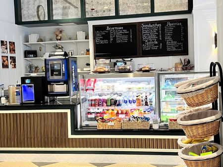 Warwick allerton Chicago Café