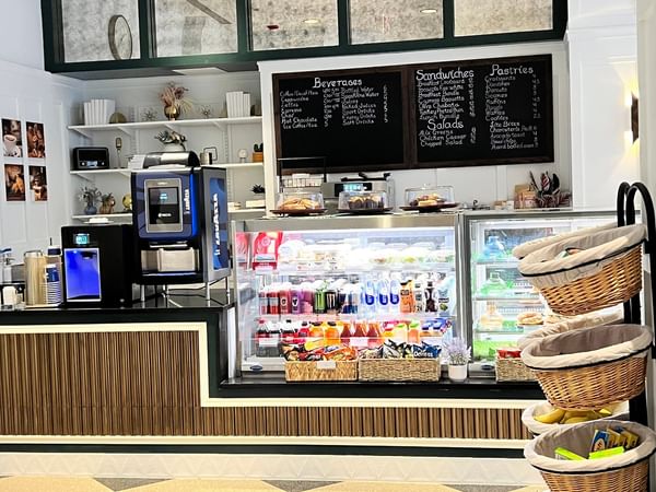 The Allerton Cafe at Warwick Allerton Chicago