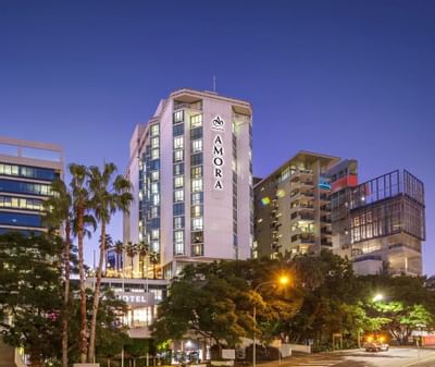 Hotel_Exterior_2_Crop