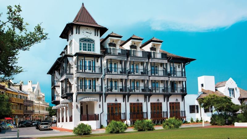 The Pearl Hotel Exterior