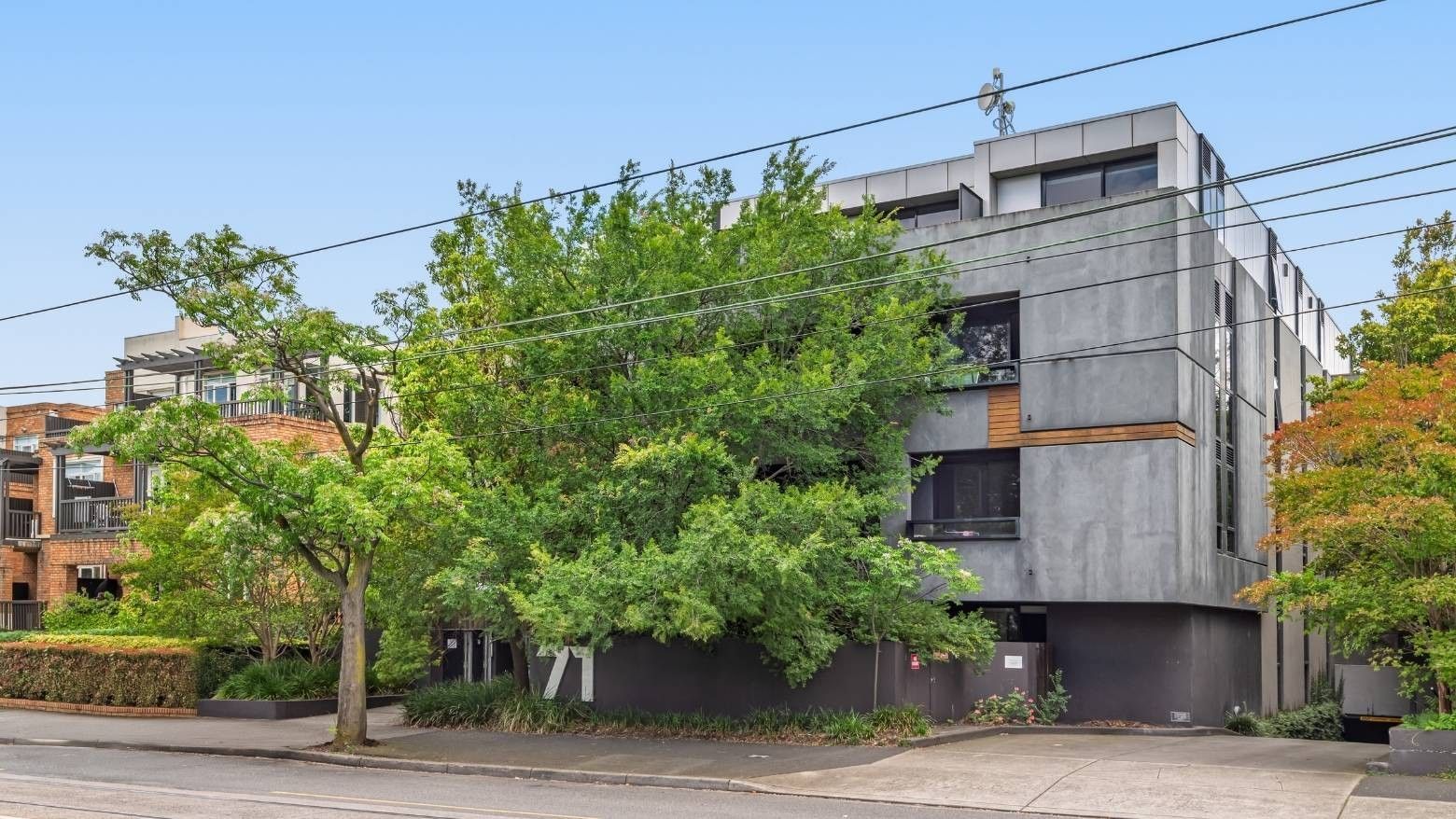 Student Living on Riversdale - External