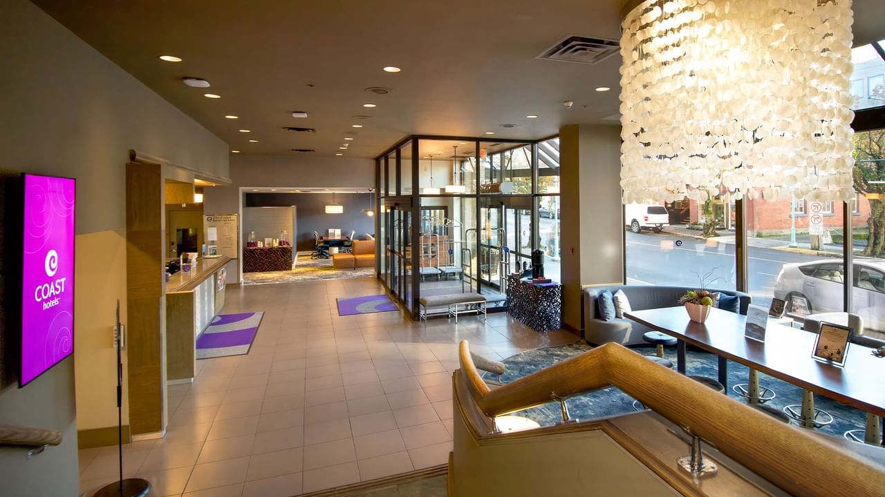 Enjoy the guest lounge with modern amenities.