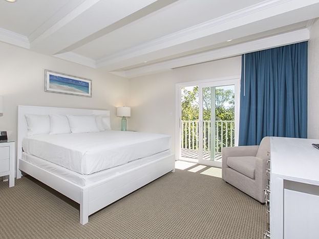 Large bed, One Bedroom Suite at Legacy Vacation Resorts