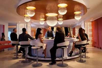 People having friendly chat in Nightlife at Condado Plaza