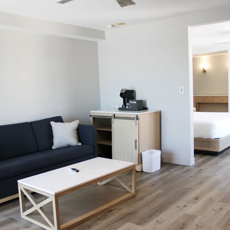 Corner Suite