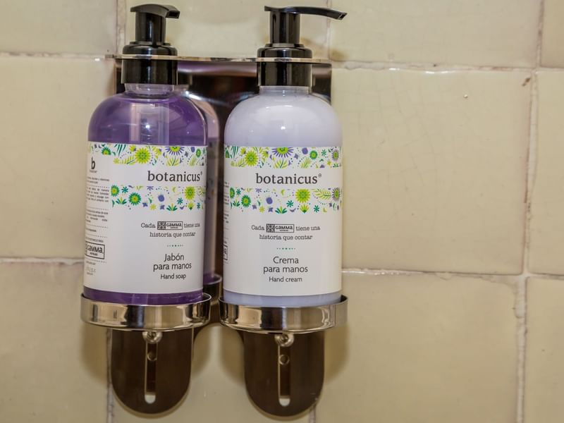 Hand soap, hand cream & bathroom amenities in Junior Suite Double at Gamma Hotels