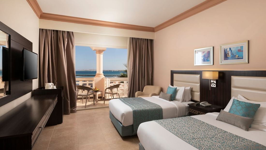 Sea View Deluxe Room at Pickalbatros Palace Resort in Hurghada