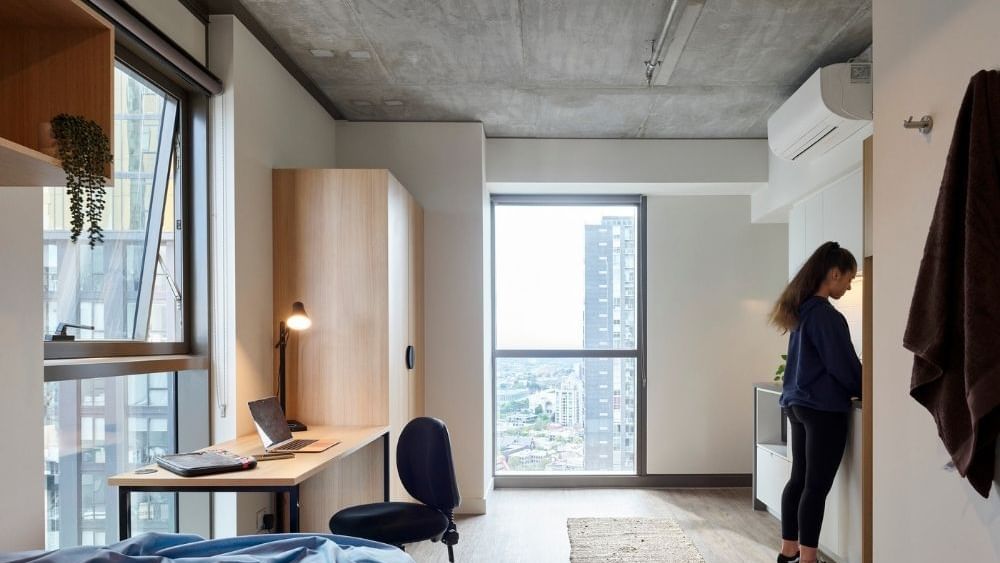 King Single Apartment