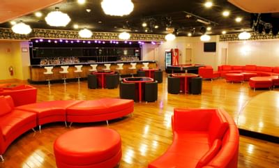 Lounge with red seats