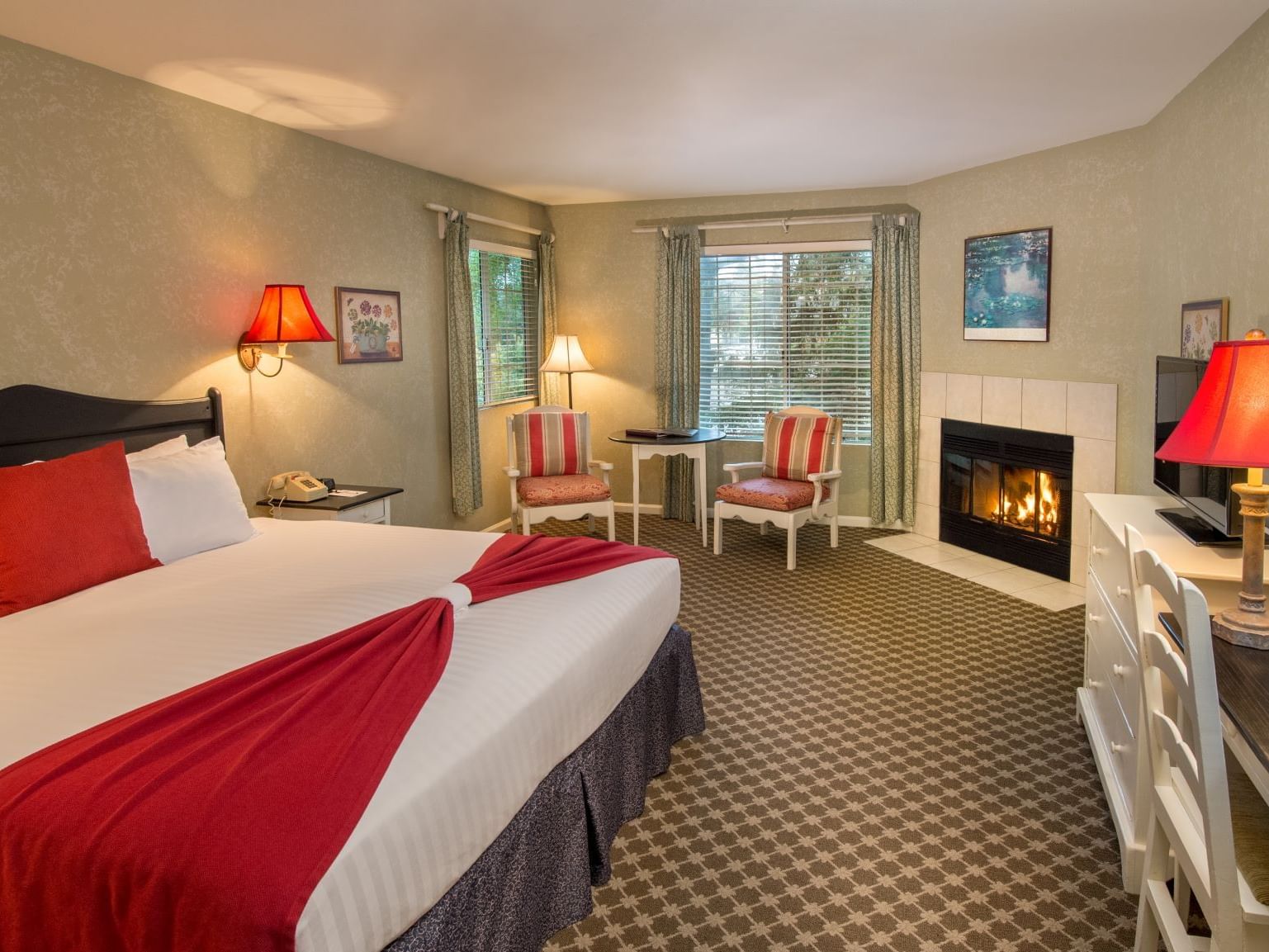 King Fireplace Room
