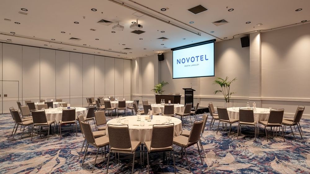 Ballroom North (4)