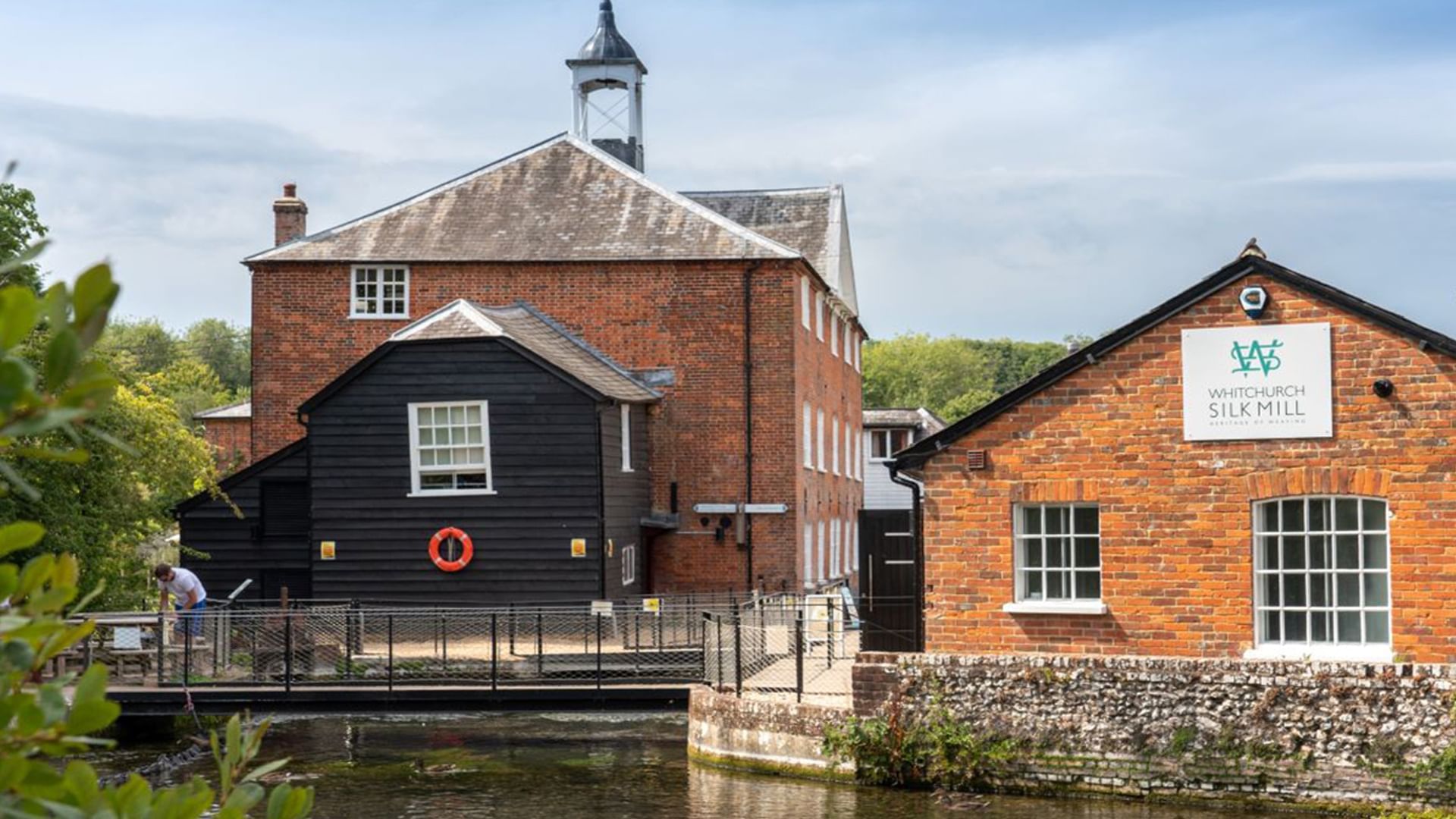 Exterior view of Silk-Mill near Village Hotels Basingstoke