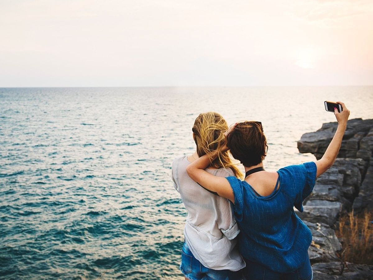 Girls taking a selfie at Pullman Bunker Bay Resort