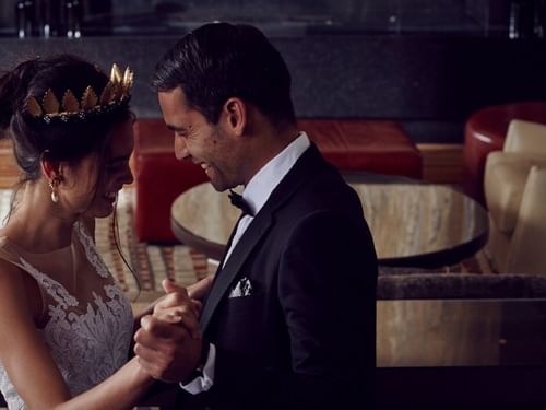 Wedding couple at Sofitel Sydney Wentworth