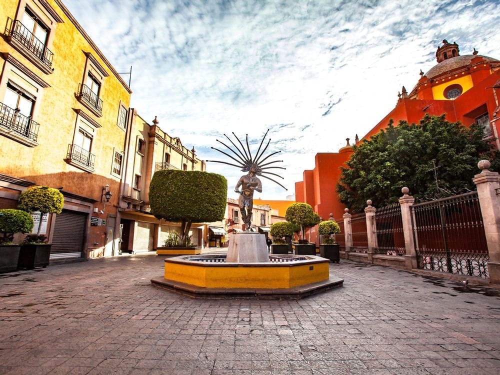 Statue in Queretaro city near La Colección Resorts