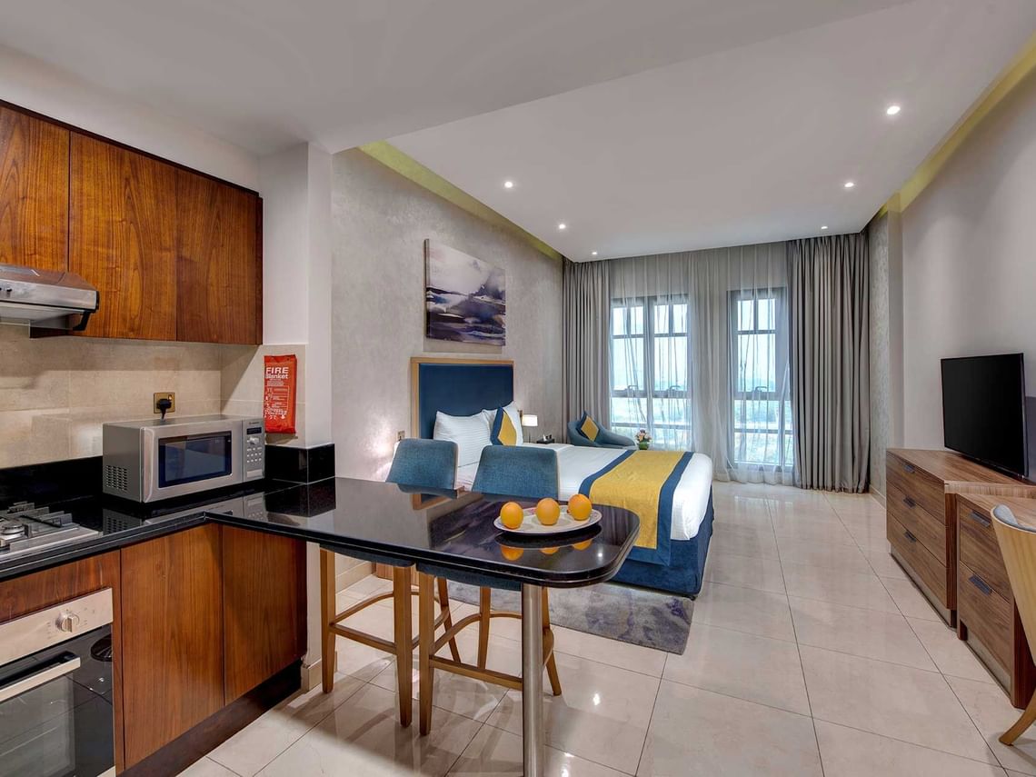 City View Studio Apartment | Suha Creek Hotel Apartments - Private Studio Apartments With City View