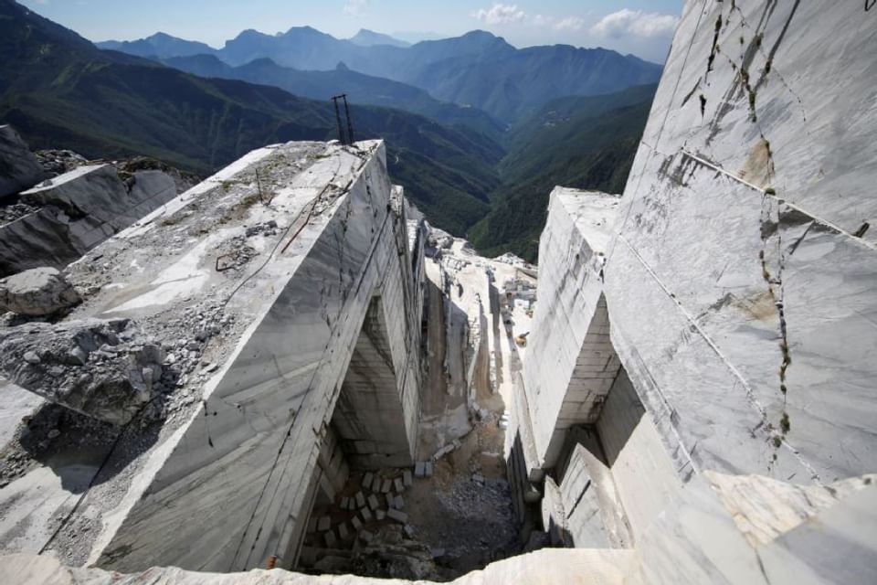 carrara tour marmo