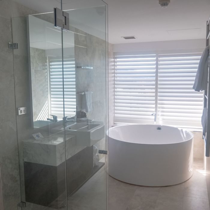 bathroom-2