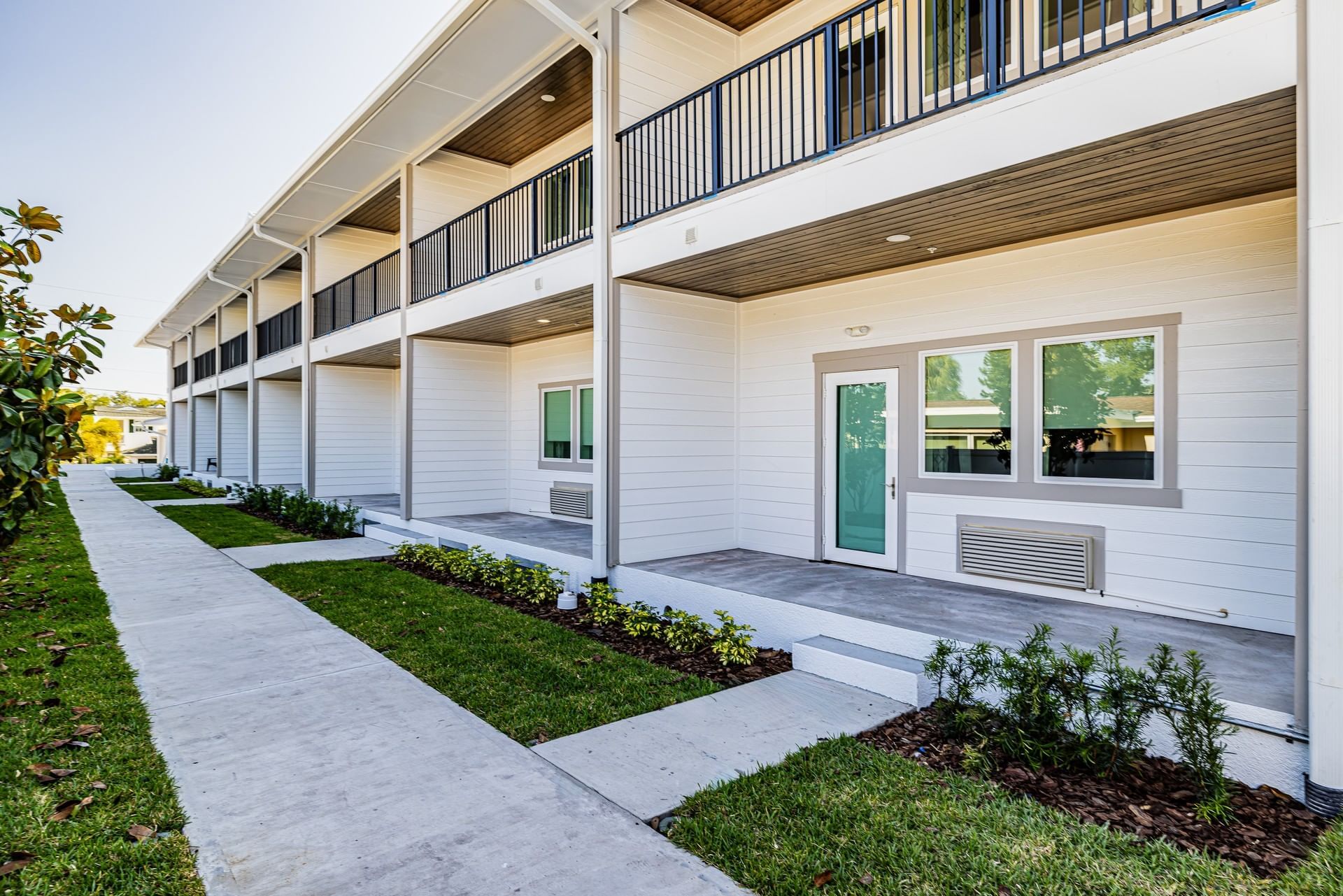 Contact | Hotels in Dunedin Florida | Grant Street Inn