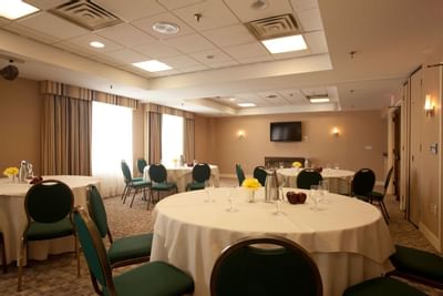 Close up of a banquet table in the hall at UMass Lowell Inn