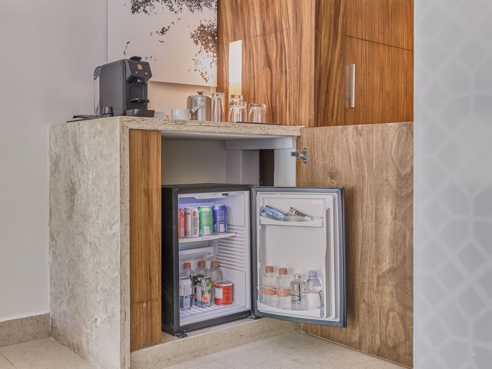 Mini Bar & fridge in Premium Honeymoon suite at La Colección