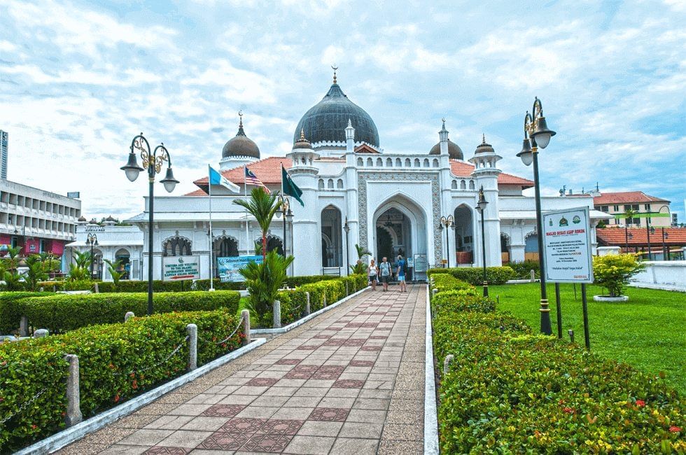 Exterior of Kapitan Keling mosque with walking path near Sunway Hotel Georgetown