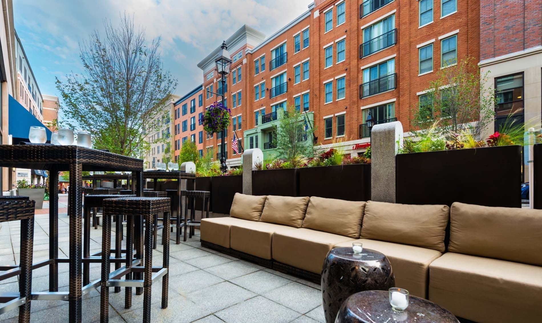 Outdoor Lounge area at The Venue at Portwalk Place