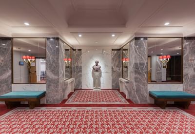 Foyer Art in Bettoja Hotel Mediterraneo