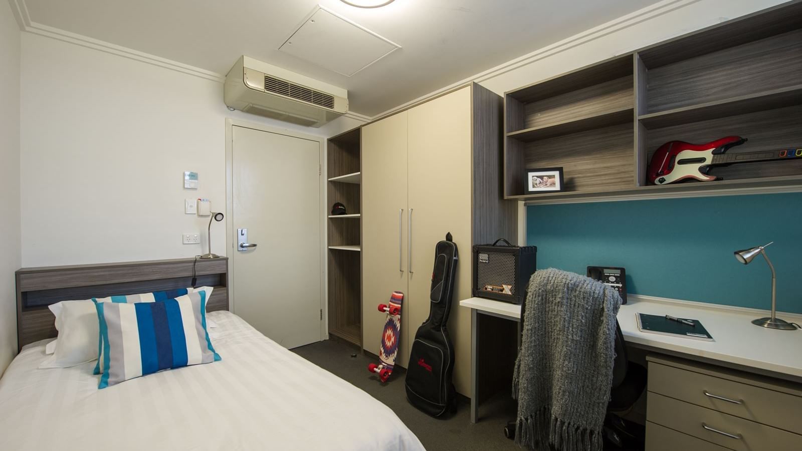 UniLodge @ANU Warrumbul Lodge Canberra_Multishare Bedroom