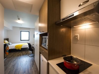 UniLodge Darwin Studio Double Kitchen