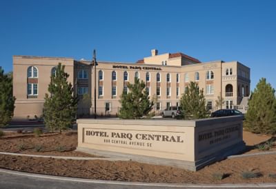 Hotel Parq Central Sign board and entrance