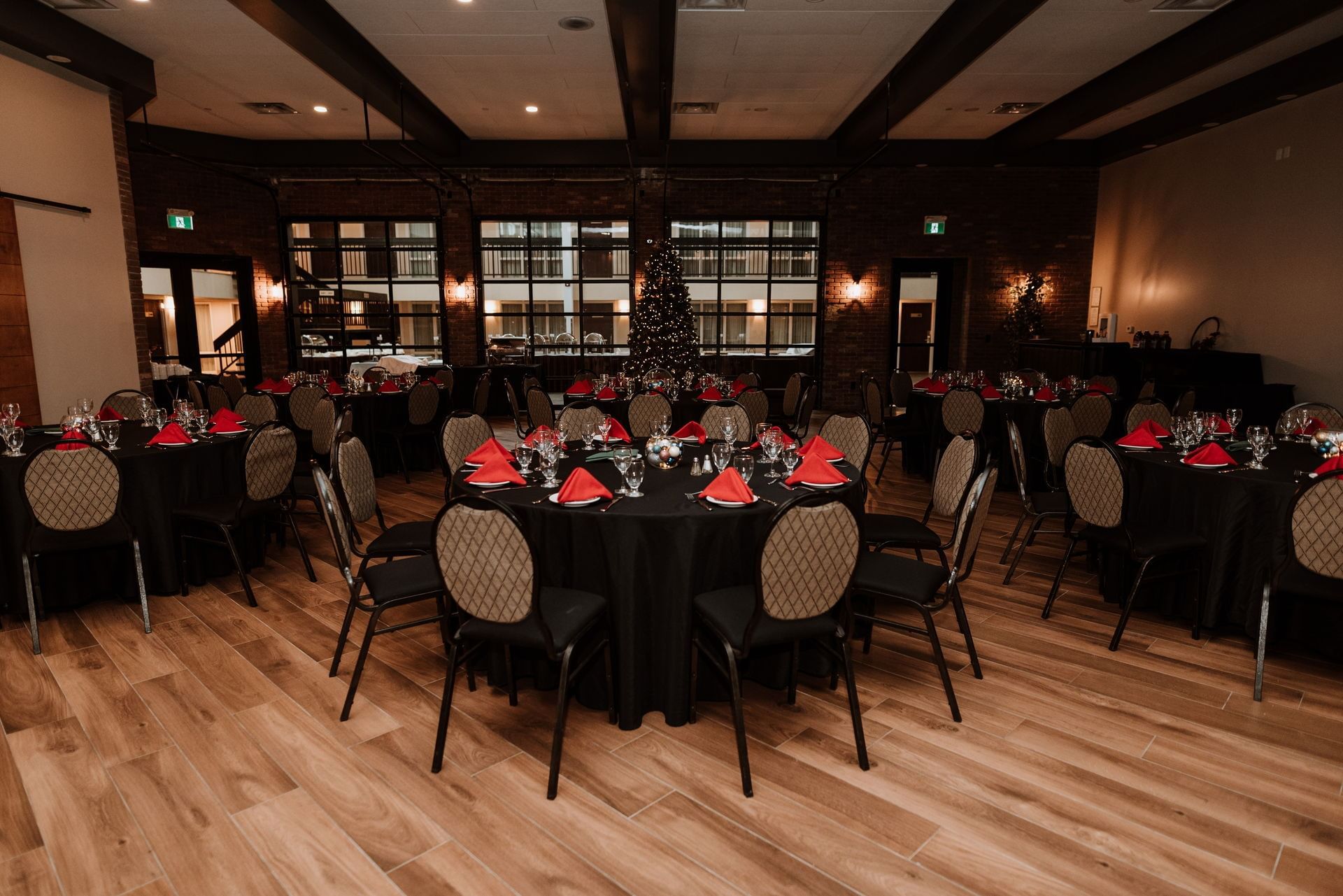 meetings round tables