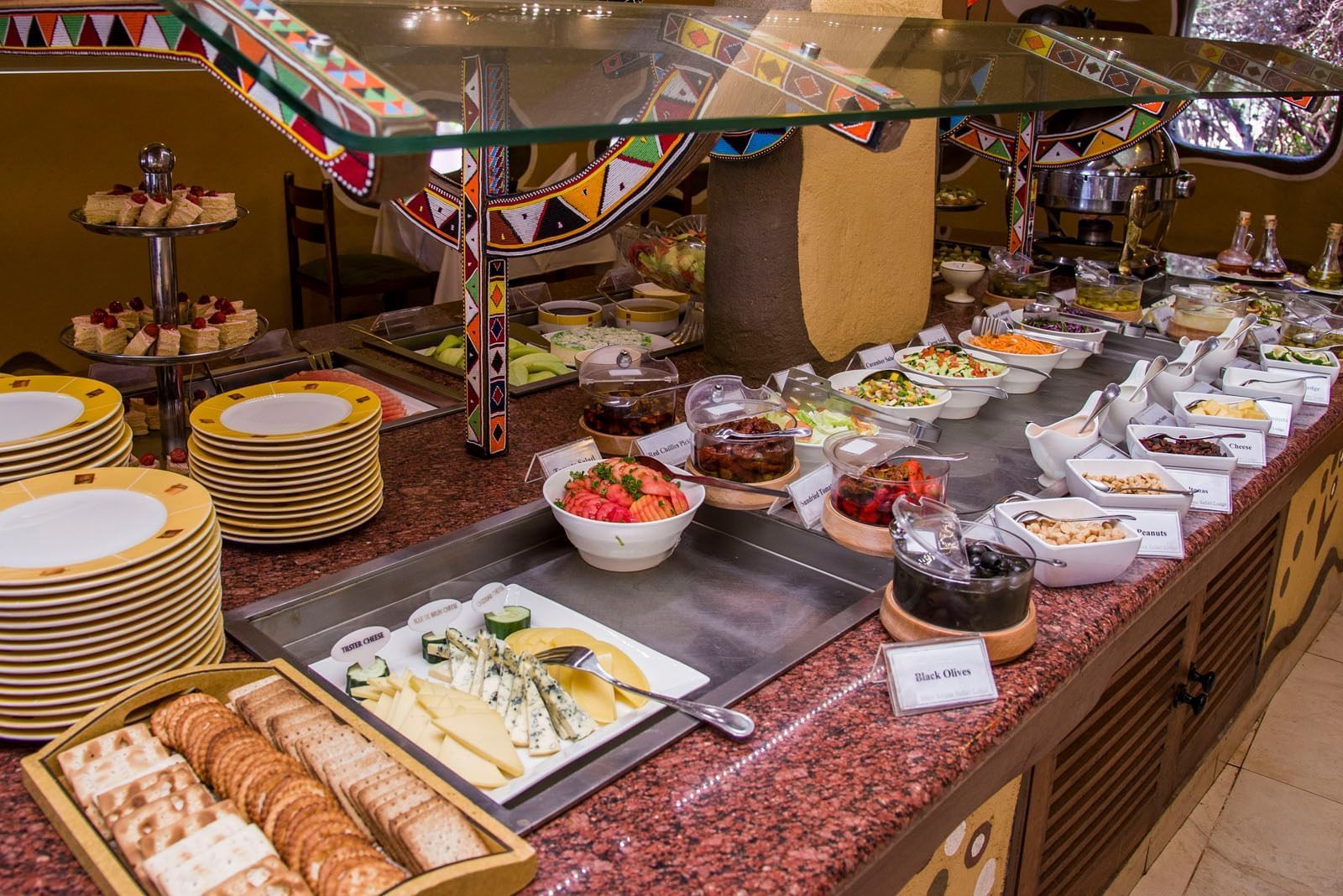Lunch buffet served at Mara Serena Safari Lodge