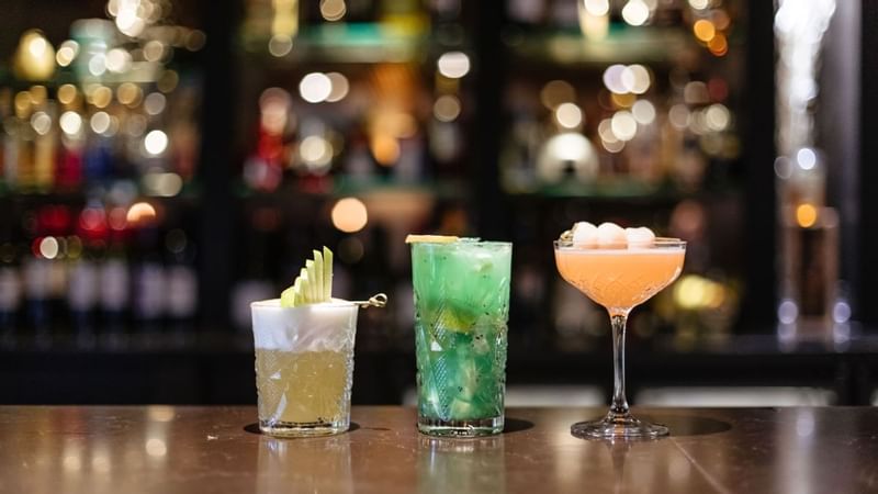 Cocktails in The Green Bar at Mercure Gold Coast Resort