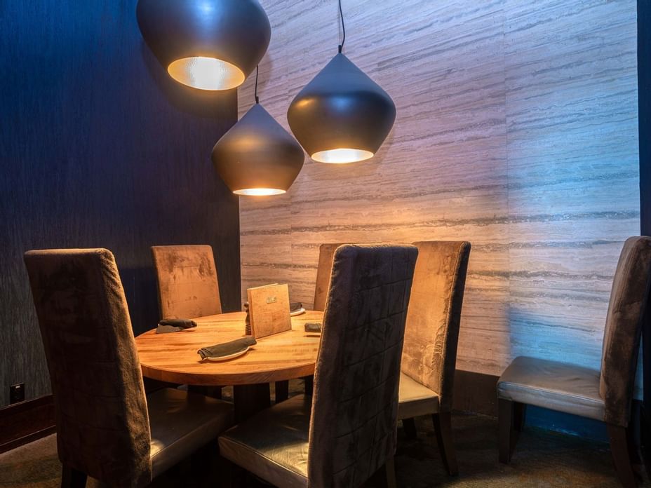 Chop Steakhouse & Bar Sandman Signature Edmonton South