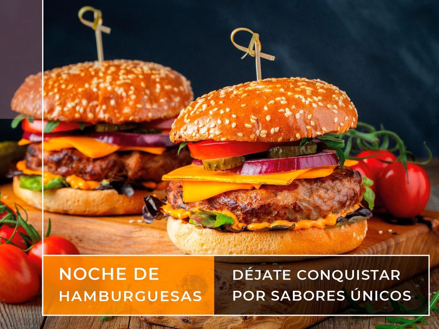 2 hamburguesas en cartel usado en Fiesta Americana