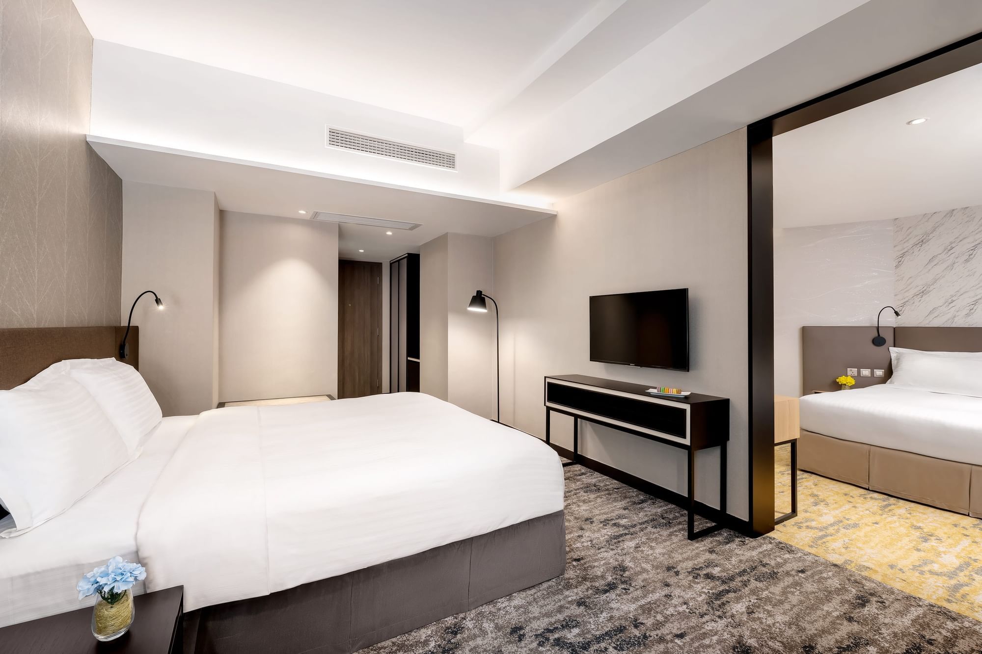 Premier Family Quintuple Room | Park Hotel Hong Kong – Spacious
