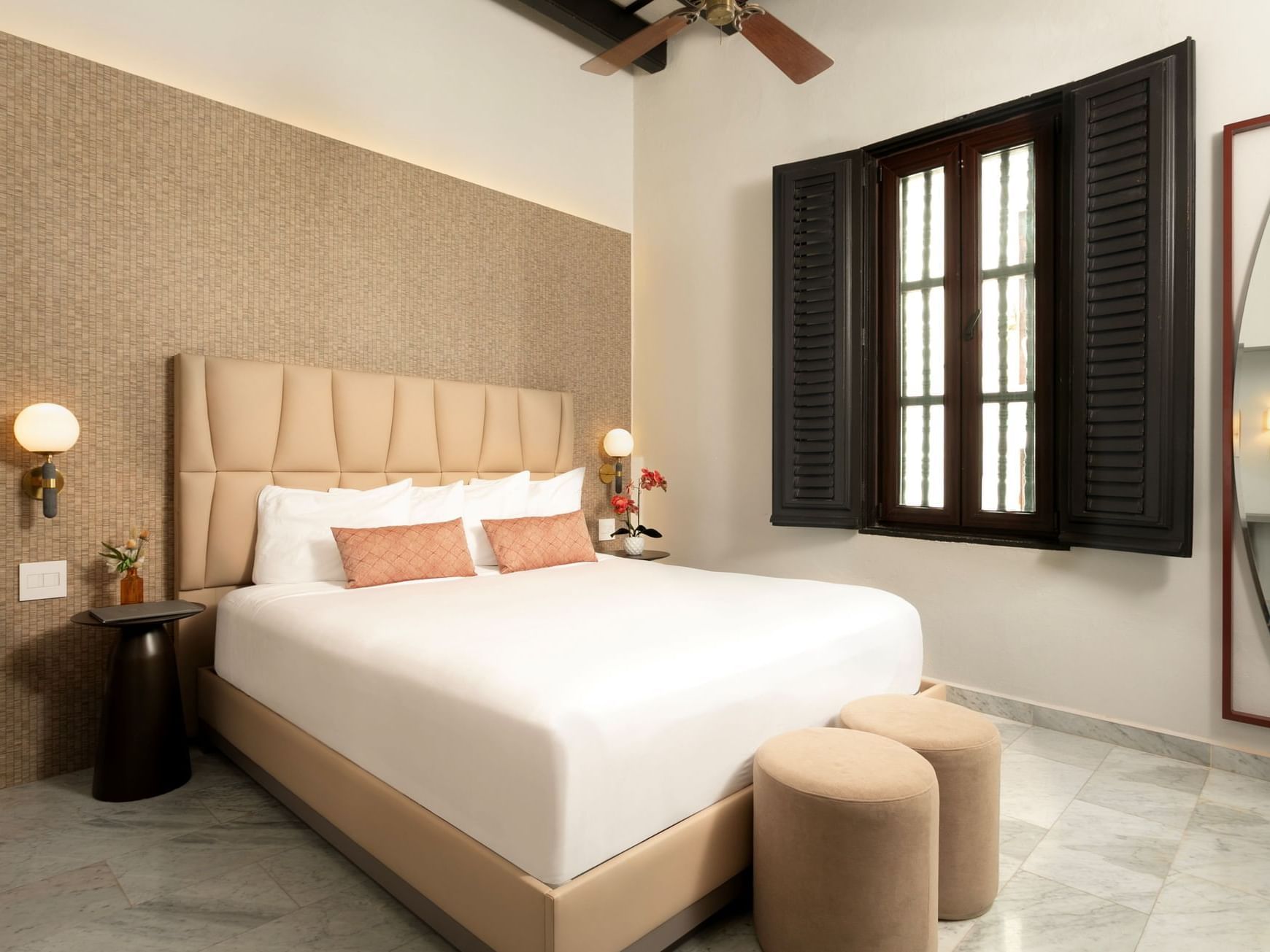 El Convento Junior Suite