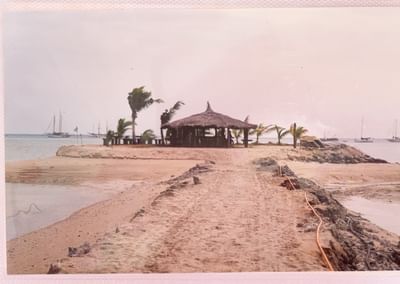 The Original Island Bar