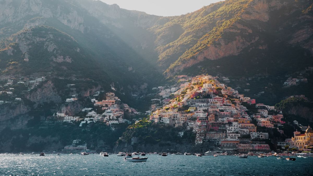 A Slow Trip from Positano to Naples 