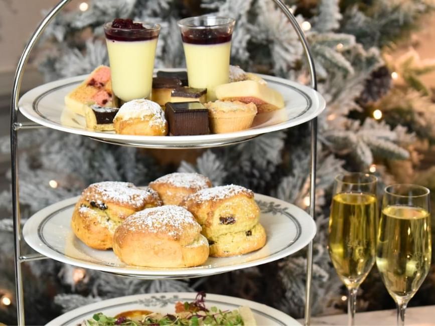 Festive afternoon tea in Buckinghamshire at Villiers Hotel