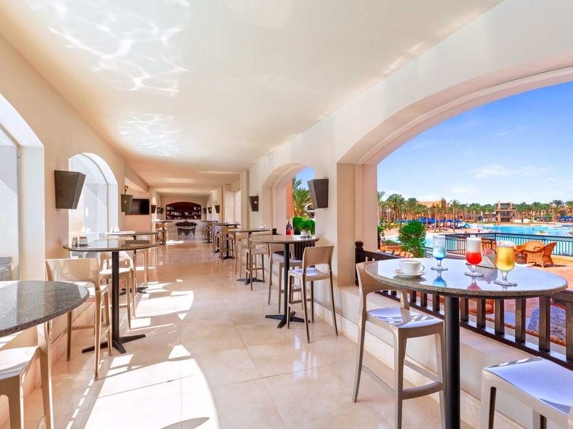 Lounge Bar at Pickalbatros Palace Hotel in Port Ghalib