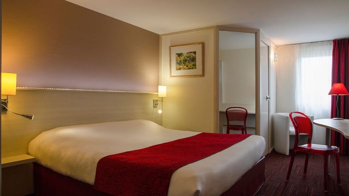 Superior double room with dressing room at Hotel alizea