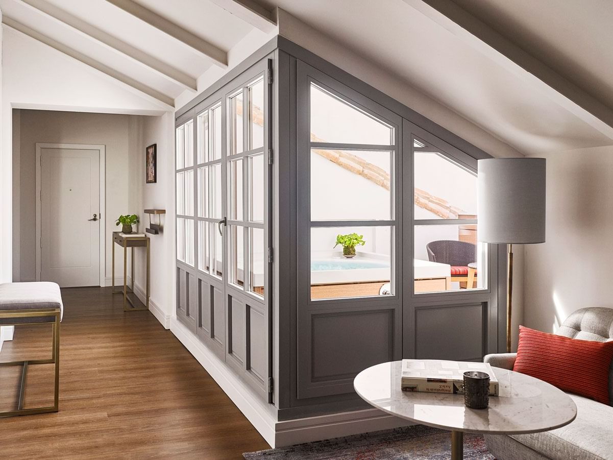 Accommodation at Gran Hotel Inglés in Madrid