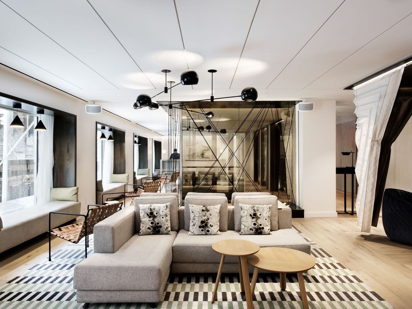 Lobby area & lounge near a Front desk at The Time New York