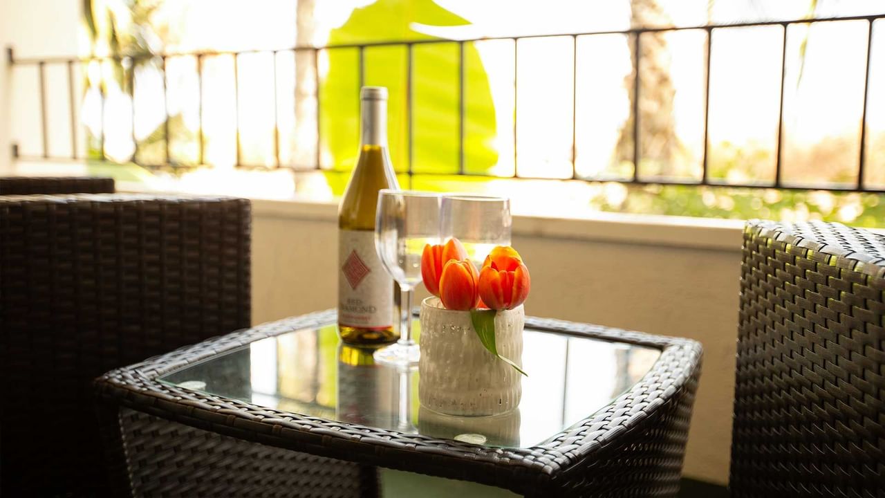 Coast King with Harbor View - Patio/Balcony