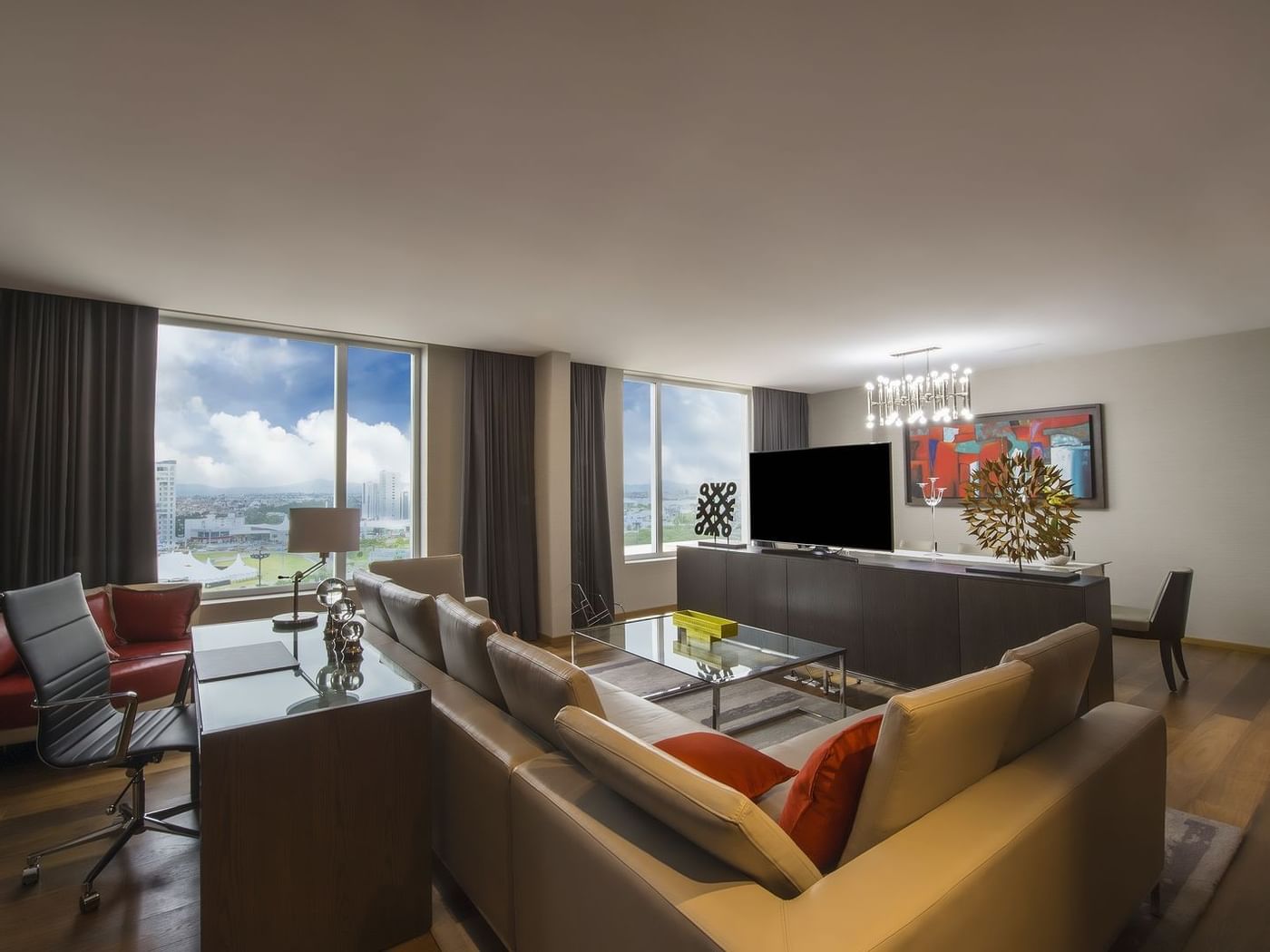 Living area in Presidential Suite at GFA Puebla Angelópolis