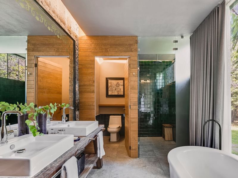 La Malinche Suite Presidencial Bathroom at FA Hotels & Resorts