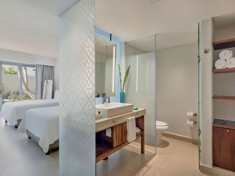 Premium Room With Plunge Pool at Fiesta Americana